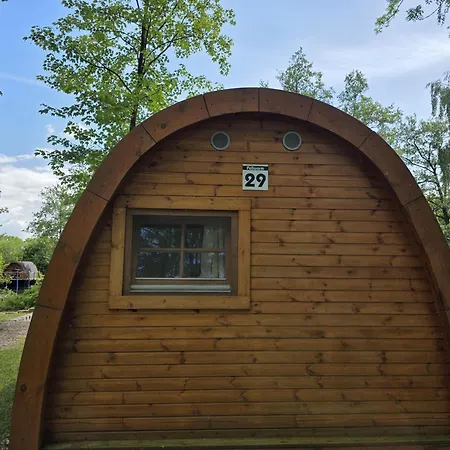 29 Premium Pod 
